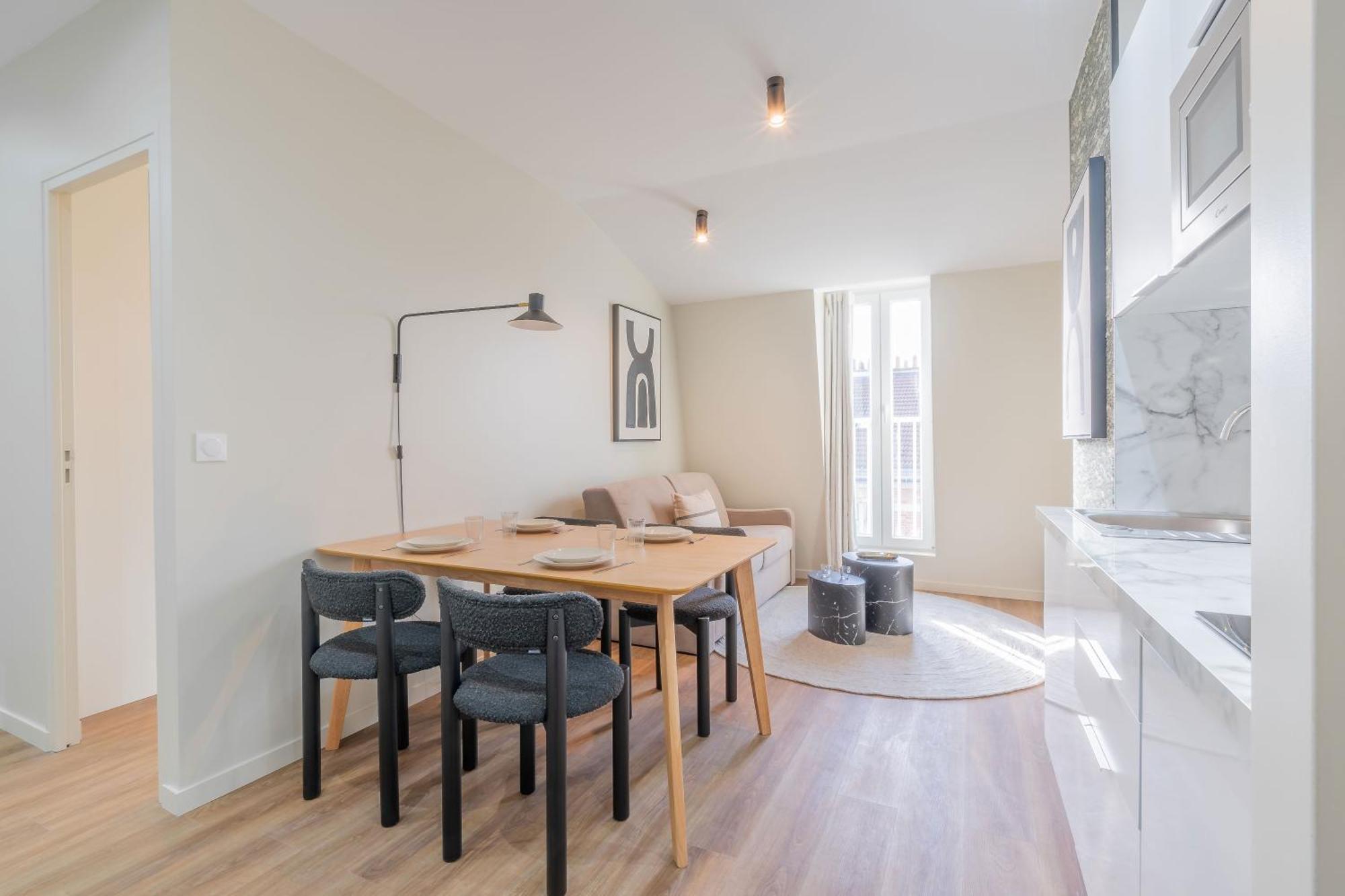 Le Belleville Apartment Paris