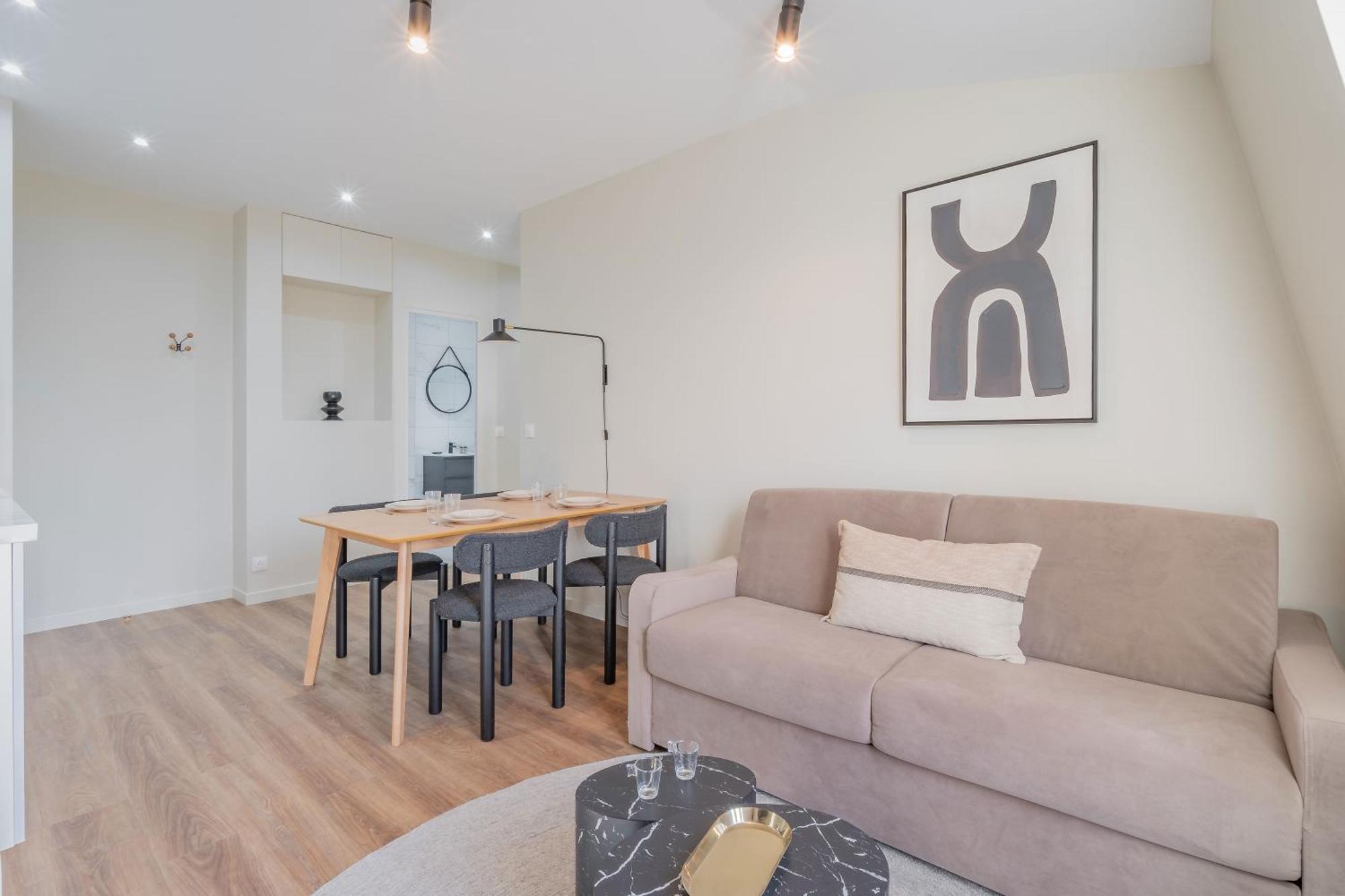 Le Belleville Apartment